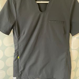 Medelita Sola scrip top in black